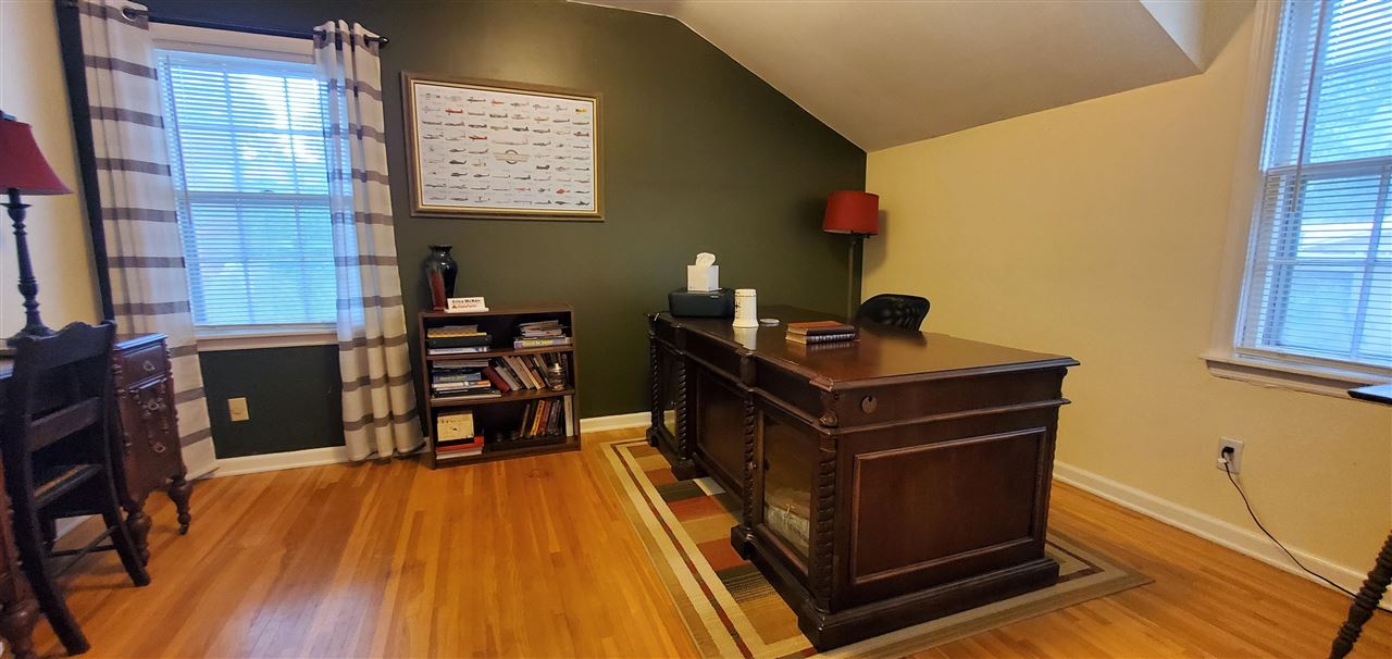 5282 Dee Road Memphis, TN 38117 - Photo 10 of 20