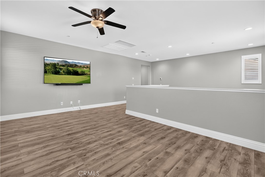30598 Cricket Road Murrieta, CA 92563 - Photo 34 of 59 Loft