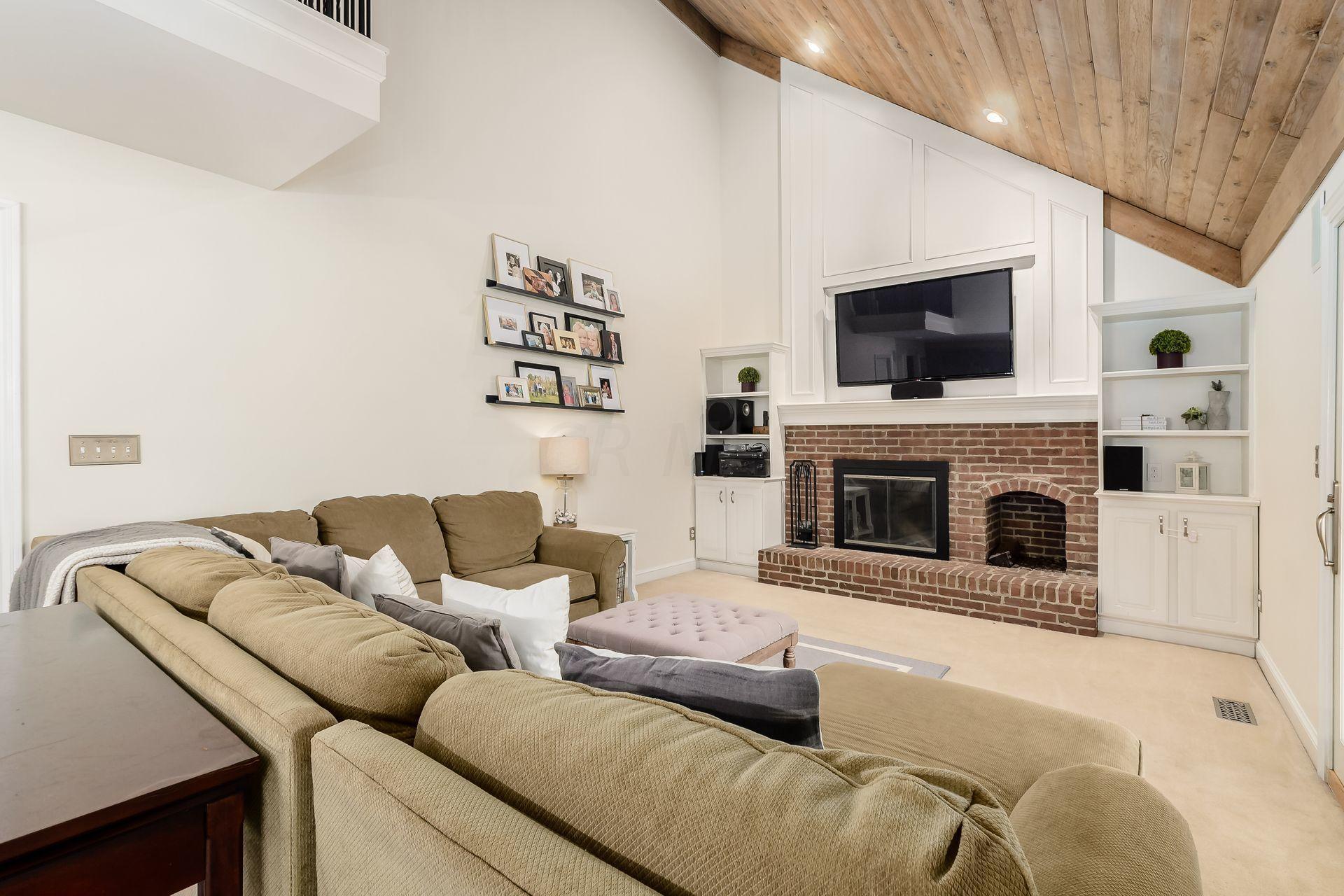 5374 Roscommon Road Dublin, OH 43017 - Photo 10 of 29 Gallery Image 10