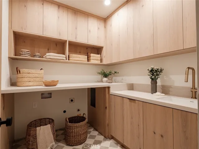 $3,798,000 | 11746 Blix Street, Valley Village, CA 91607