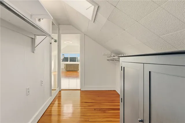 $2,100 | 31 Bayside Avenue, Unit 4, Newport, RI 02840