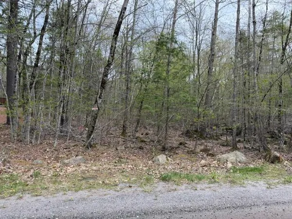 $99,000 | 36 Sunset Road, Frye Island, ME 04084
