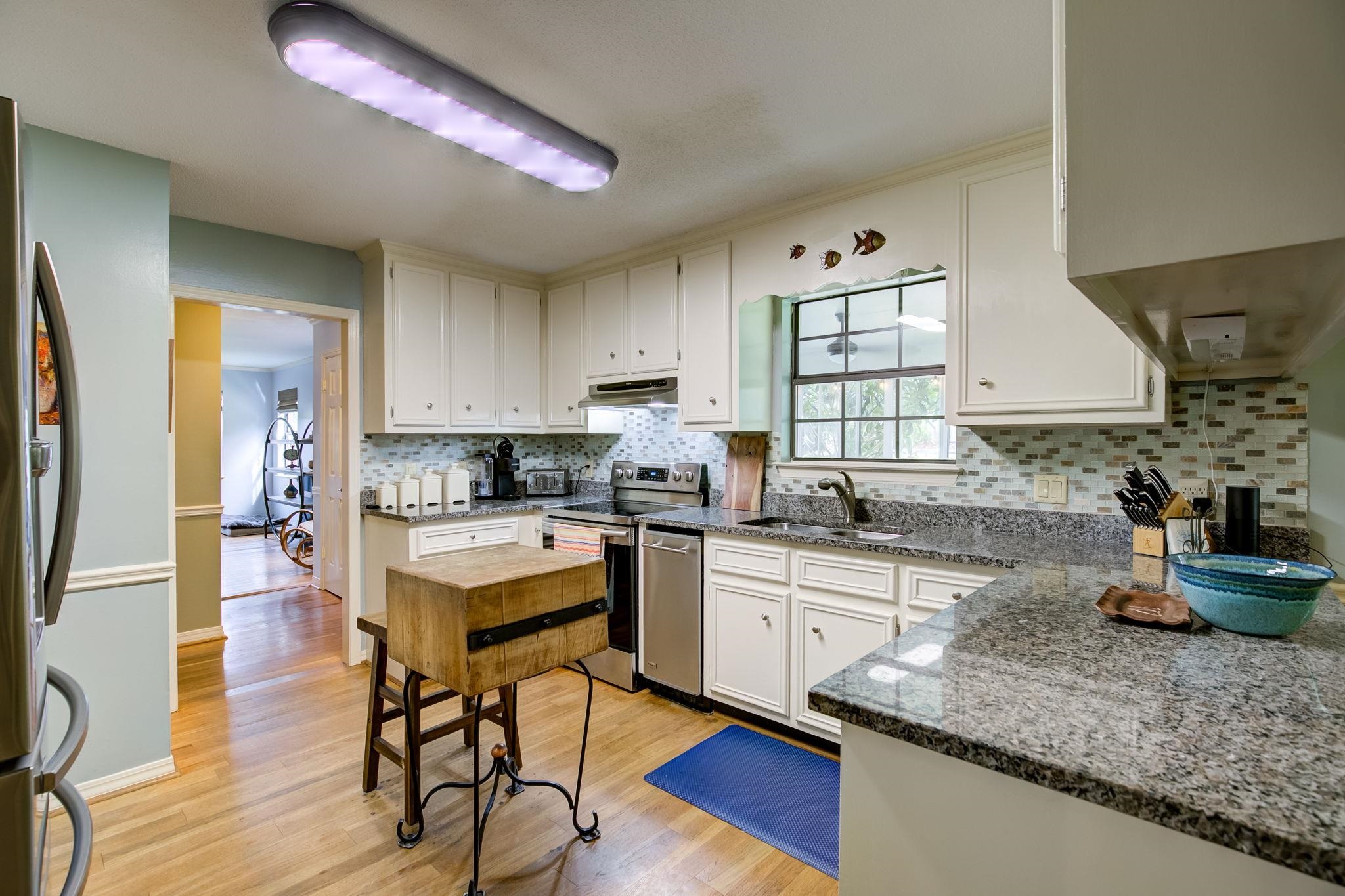 8 Soldiers Route Daphne, AL 36527 - Photo 10 of 42 Kitchen