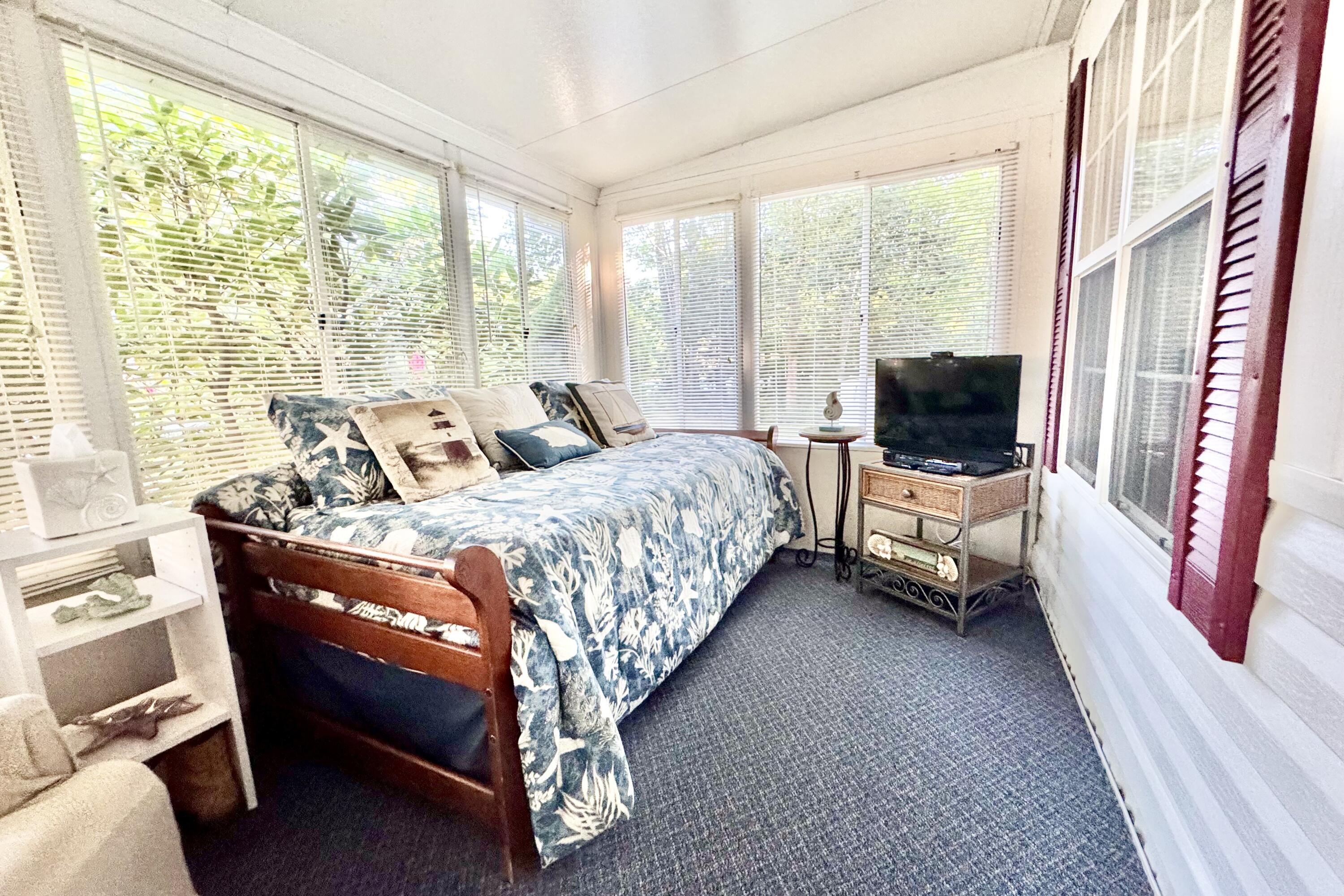 430 Post Road, Unit 202 Wells, ME 04090 - Photo 12 of 34 IMG_3347