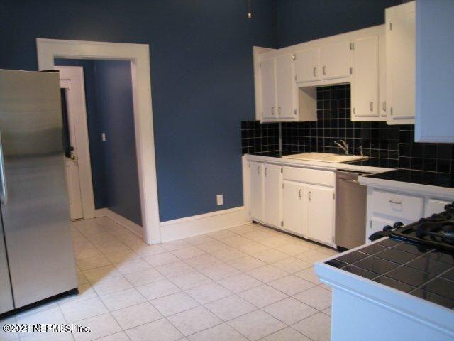 2769 Riverside Avenue Jacksonville, FL 32205 - Photo 8 of 9 20191003135124703274000000-o