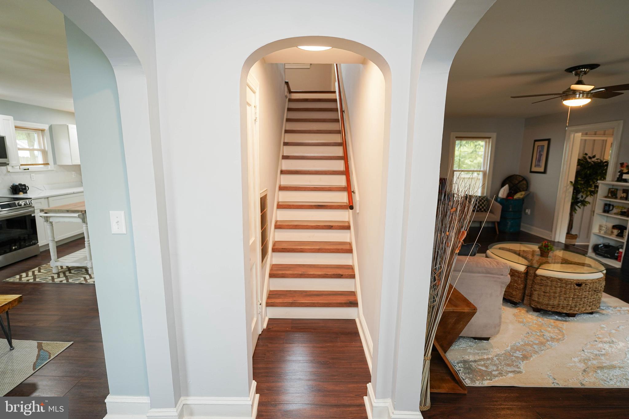 815 Federal Street Salisbury, MD 21801 - Photo 22 of 43 a view of a hallway with wooden floor and dining room
