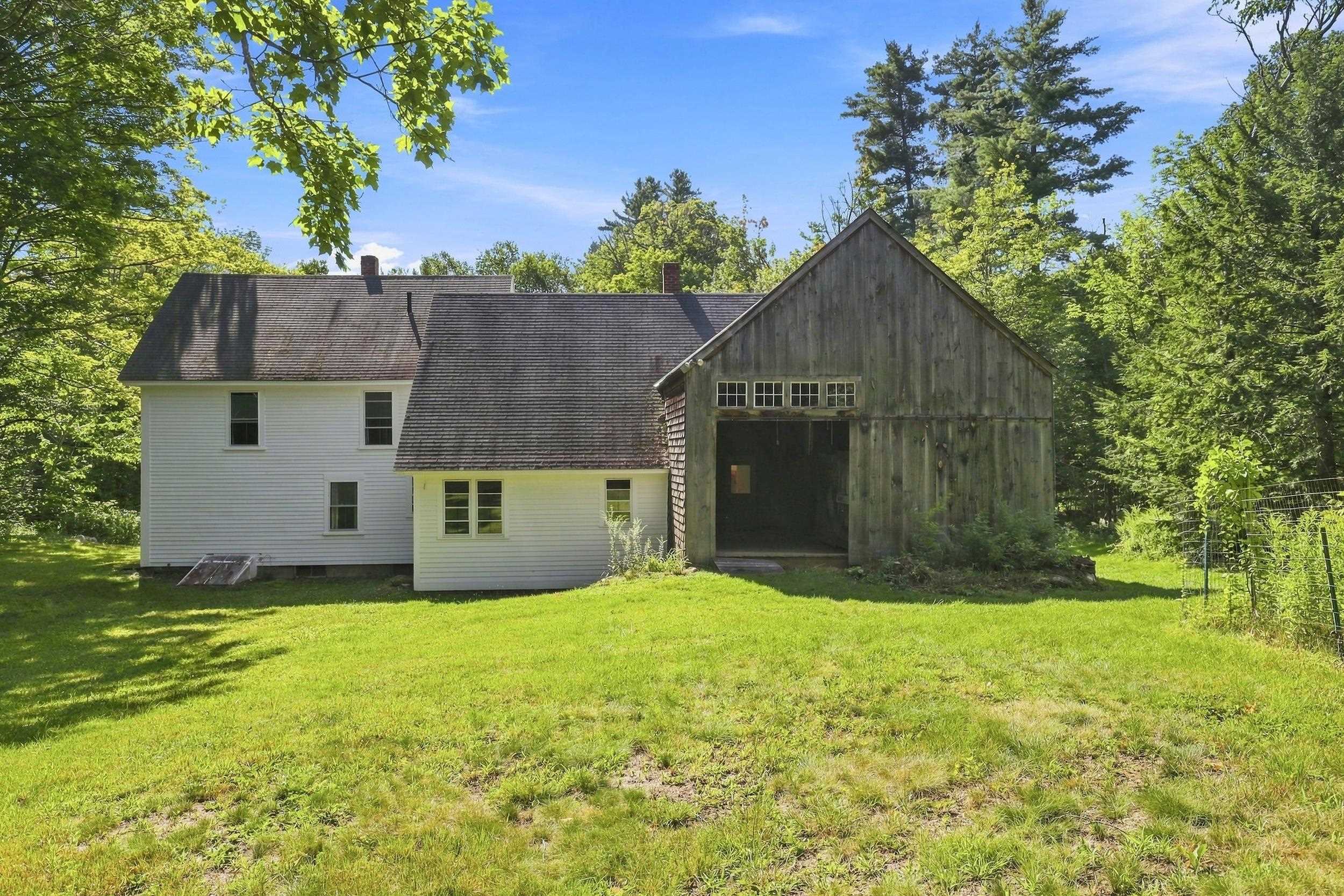328 Pingree Road New London, NH 03257 - Photo 27 of 28 Gallery Image 27