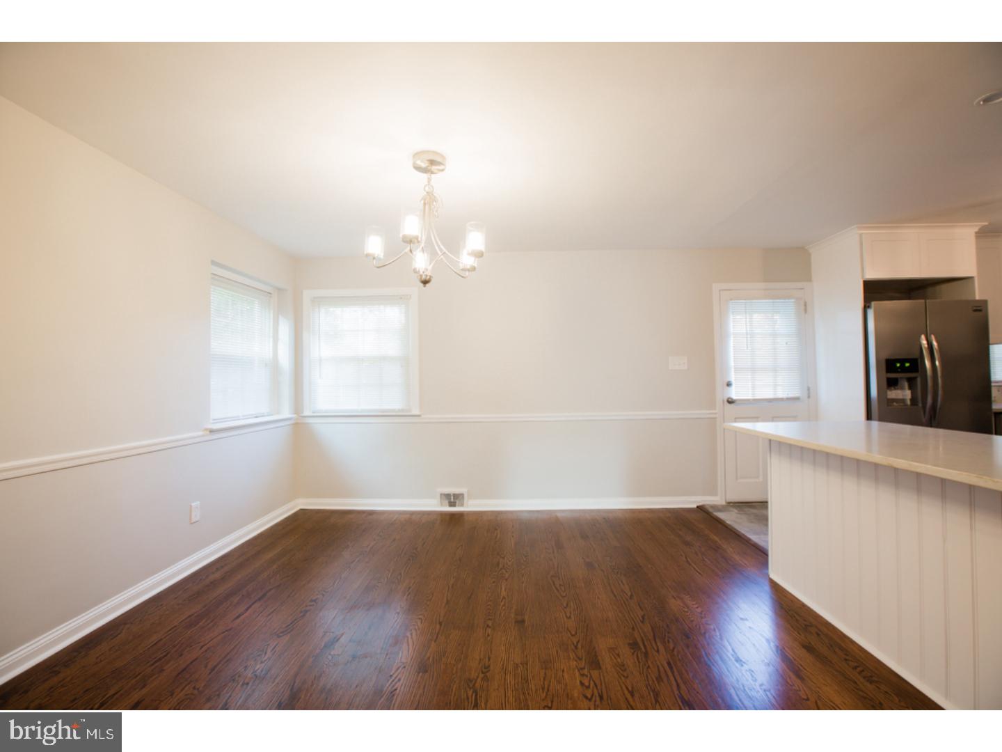 2700 South Kent Road Broomall, PA 19008 - Photo 4 of 25 Dining Room
