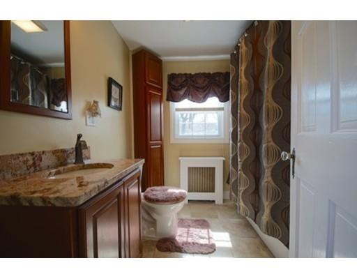 14 Grant Road Lynn, MA 01904 - Photo 12 of 30 Gallery Image 12