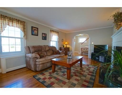 14 Grant Road Lynn, MA 01904 - Photo 9 of 30 Gallery Image 9