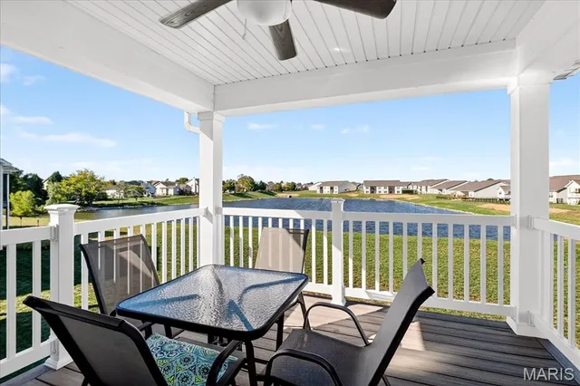 $400,000 | 820 Applewood Creek Drive, Fairview Heights, IL 62208