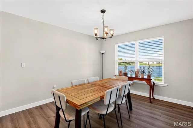 $400,000 | 820 Applewood Creek Drive, Fairview Heights, IL 62208