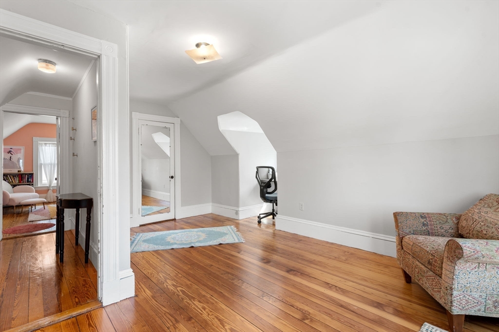 44 Tower Street Somerville, MA 02143 - Photo 19 of 32