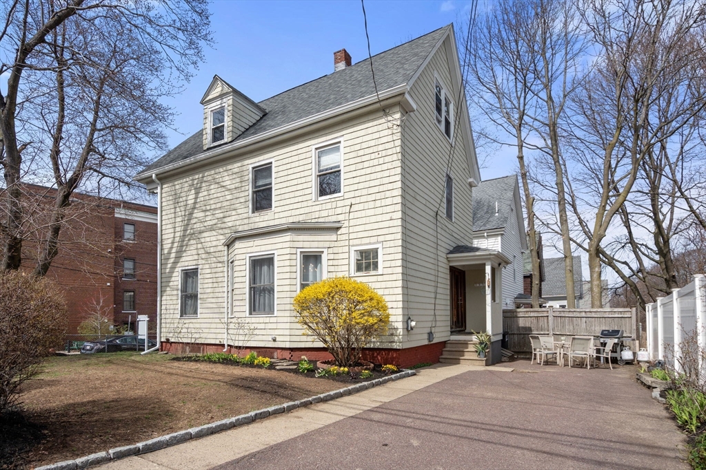 44 Tower Street Somerville, MA 02143 - Photo 25 of 32