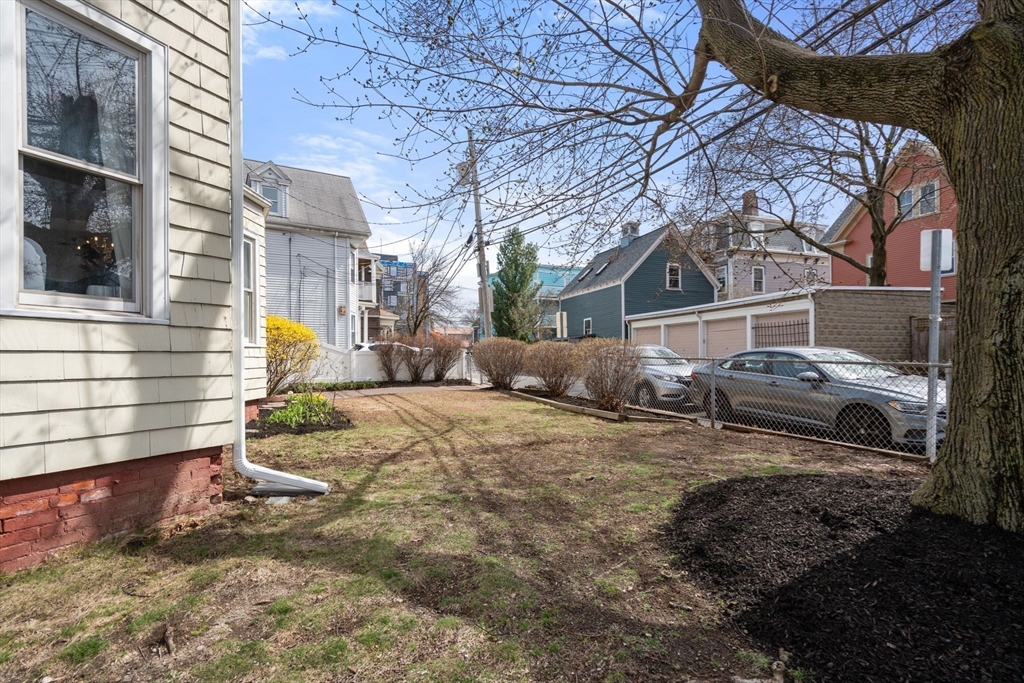 44 Tower Street Somerville, MA 02143 - Photo 30 of 32