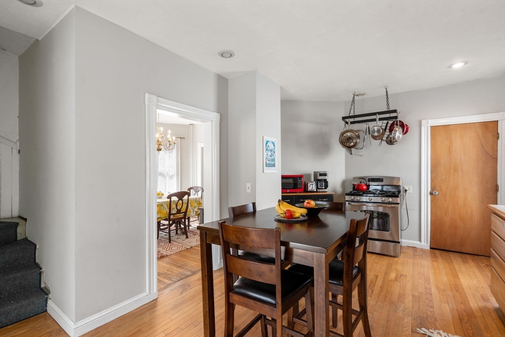 44 Tower Street Somerville, MA 02143 - Photo 7 of 32