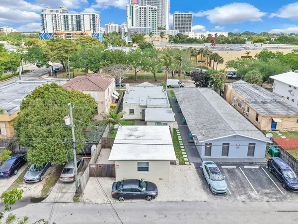 $1,650 | 1744 Madison Street, Unit 1, Hollywood, FL 33020