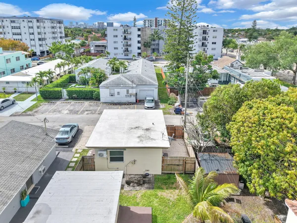 $1,650 | 1744 Madison Street, Unit 1, Hollywood, FL 33020