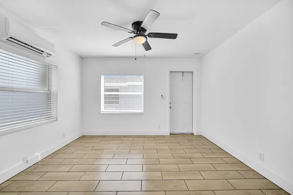 $1,650 | 1744 Madison Street, Unit 1, Hollywood, FL 33020