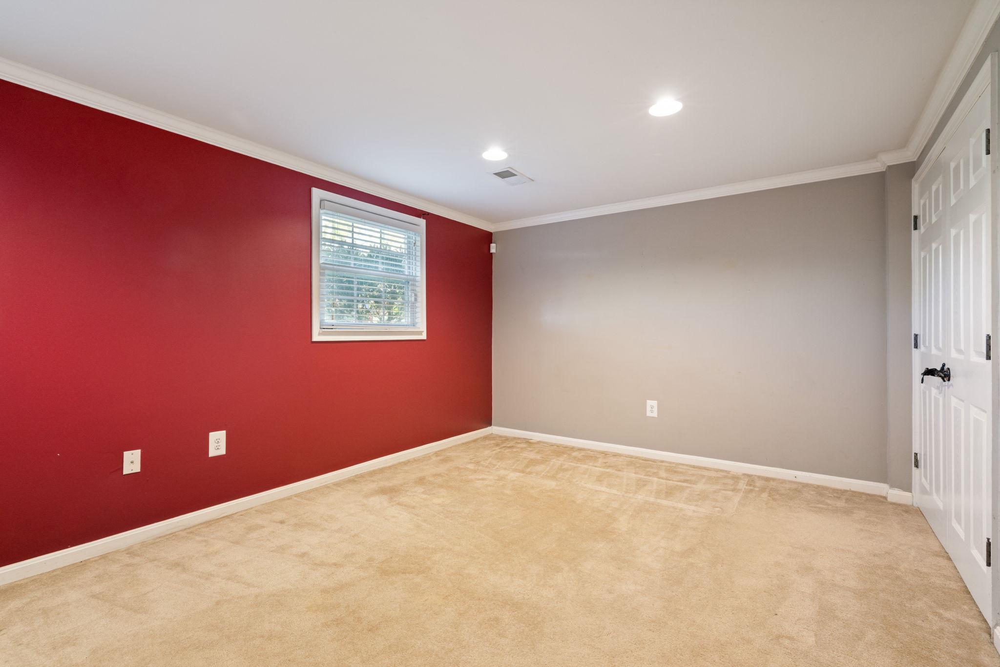 7600 Kingsbury Road Alexandria, VA 22315 - Photo 15 of 29 Basement rec room or 4th bedroom