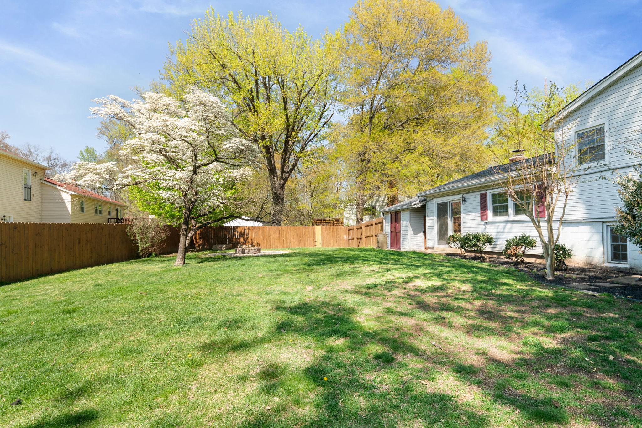 7600 Kingsbury Road Alexandria, VA 22315 - Photo 22 of 29 Private, fenced-in, flat backyard