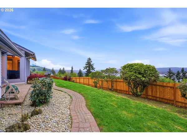 $575,000 | 29885 Riverview Drive, Rainier, OR 97048
