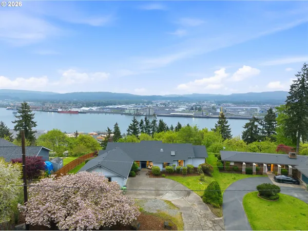 $575,000 | 29885 Riverview Drive, Rainier, OR 97048