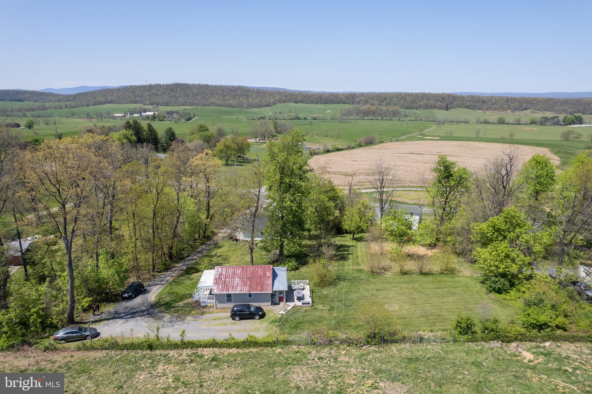 1672 Apple Pie Ridge Road Winchester, VA 22603 - Photo 6 of 50 Gallery Image 6