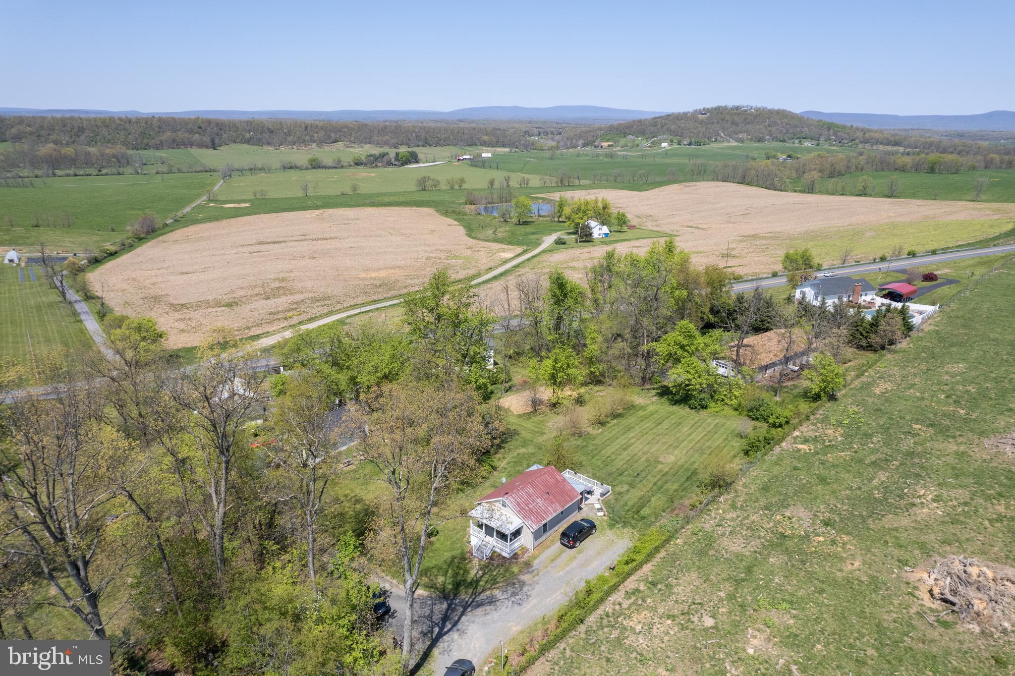 1672 Apple Pie Ridge Road Winchester, VA 22603 - Photo 7 of 50 Gallery Image 7