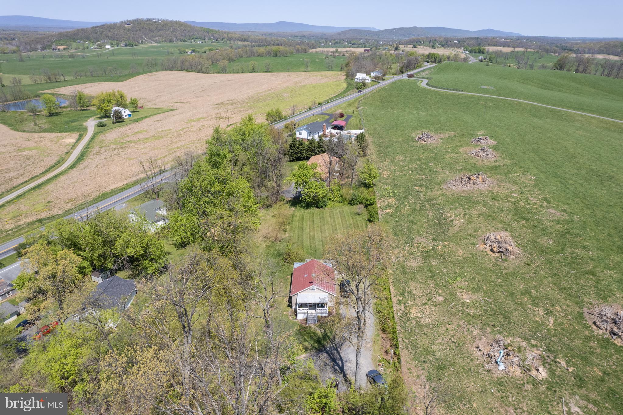 1672 Apple Pie Ridge Road Winchester, VA 22603 - Photo 8 of 50 Gallery Image 8