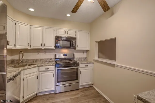 $345,000 | 1306 Boxwood Drive, Somerville, NJ 08876