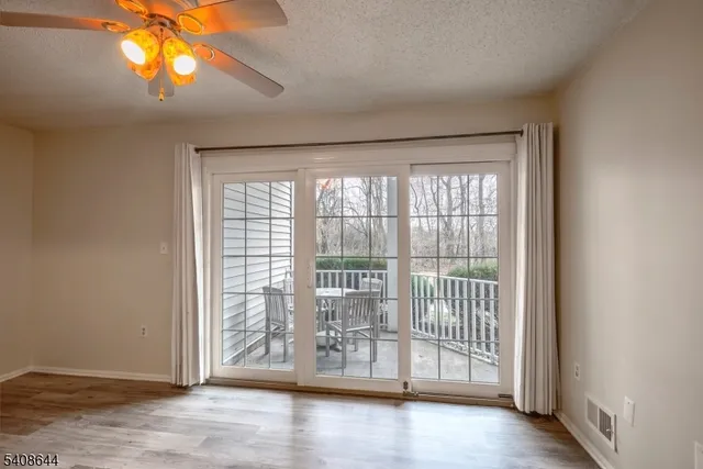 $345,000 | 1306 Boxwood Drive, Somerville, NJ 08876