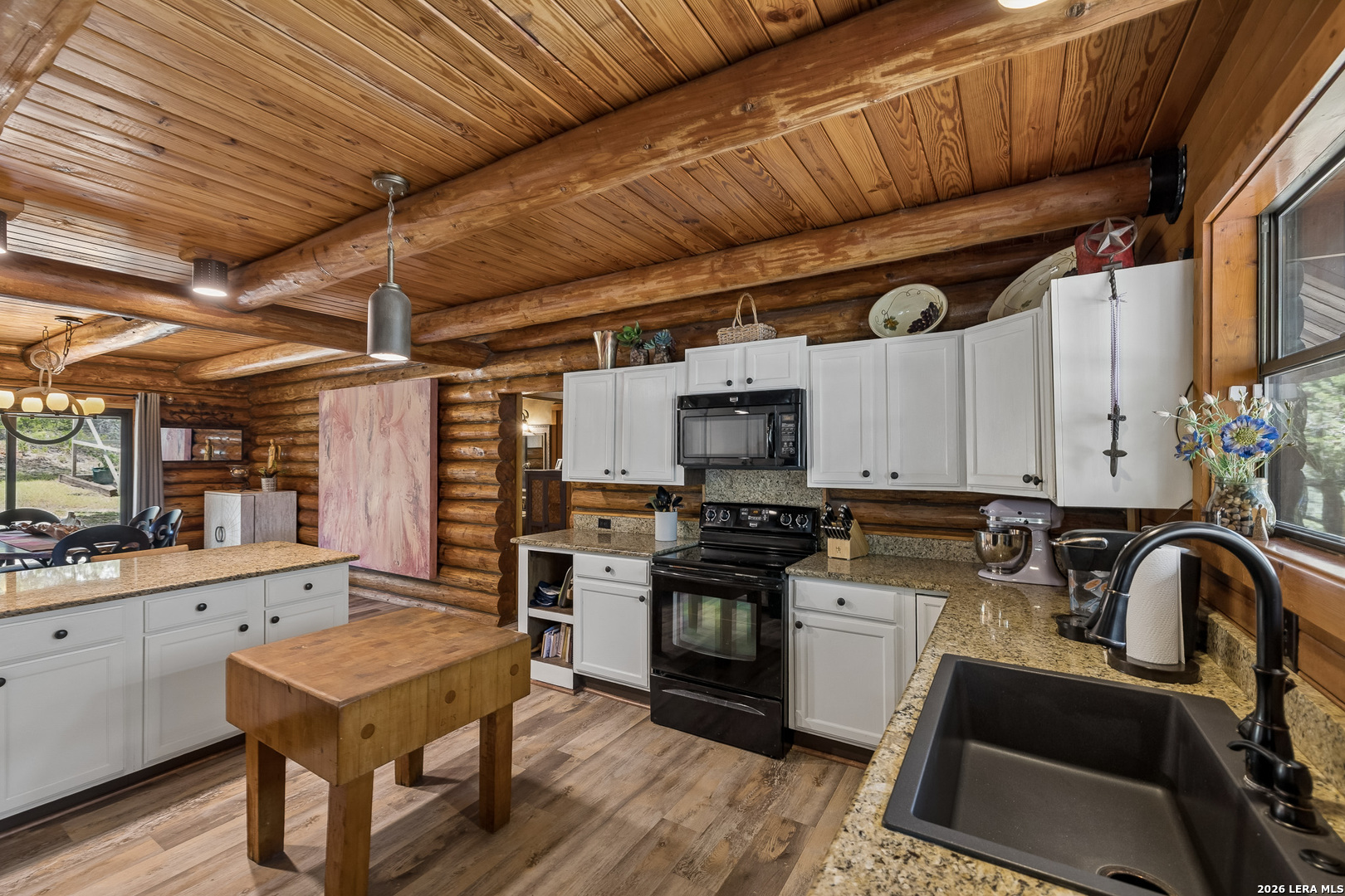 28155 Boerne Stage Road Boerne, TX 78006 - Photo 16 of 49 Gallery Image 16