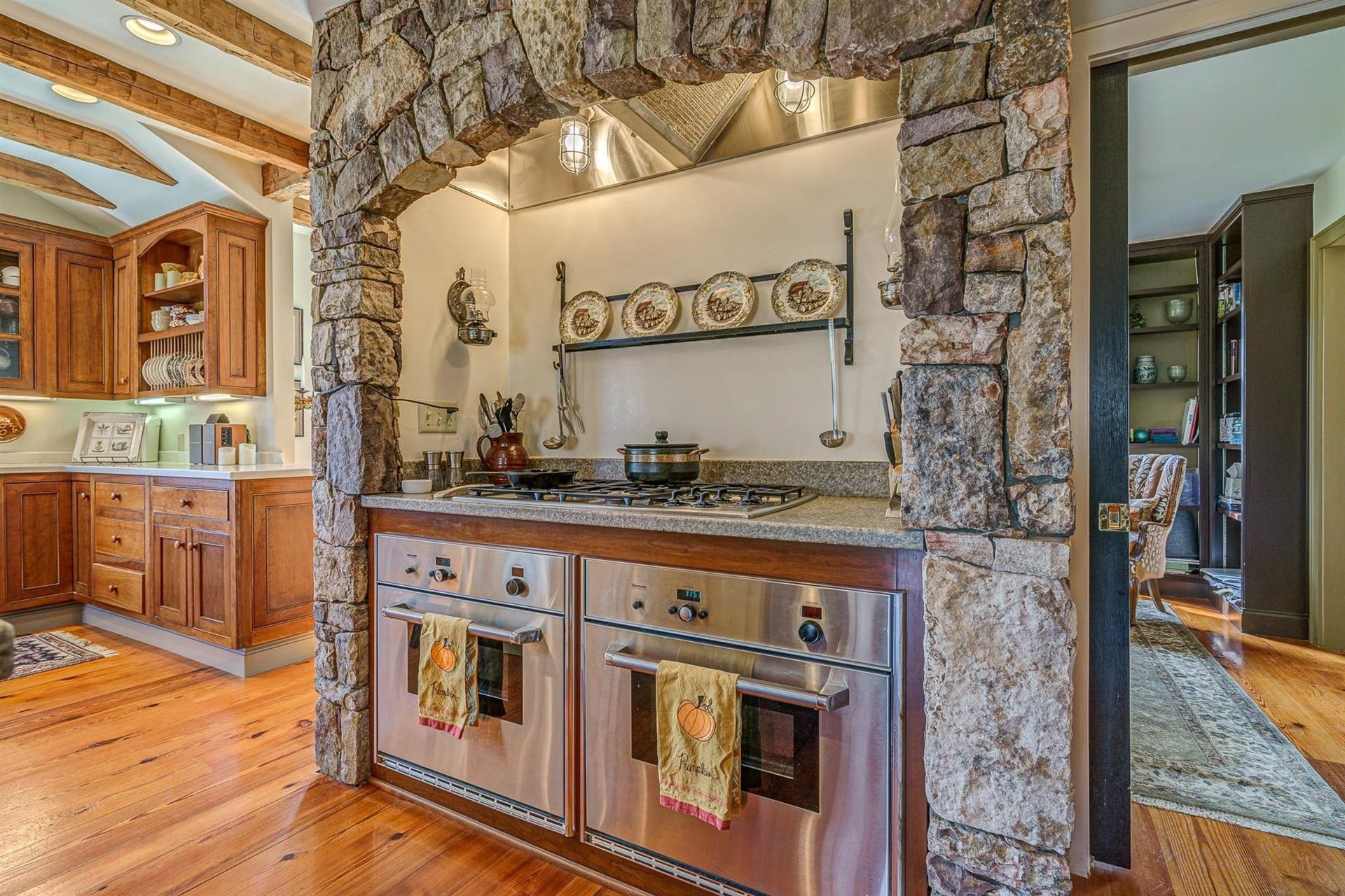 5688 Roanoke Road Troutville, VA 24175 - Photo 16 of 54 16-017-332147-5688 Roanoke Rd 017_8