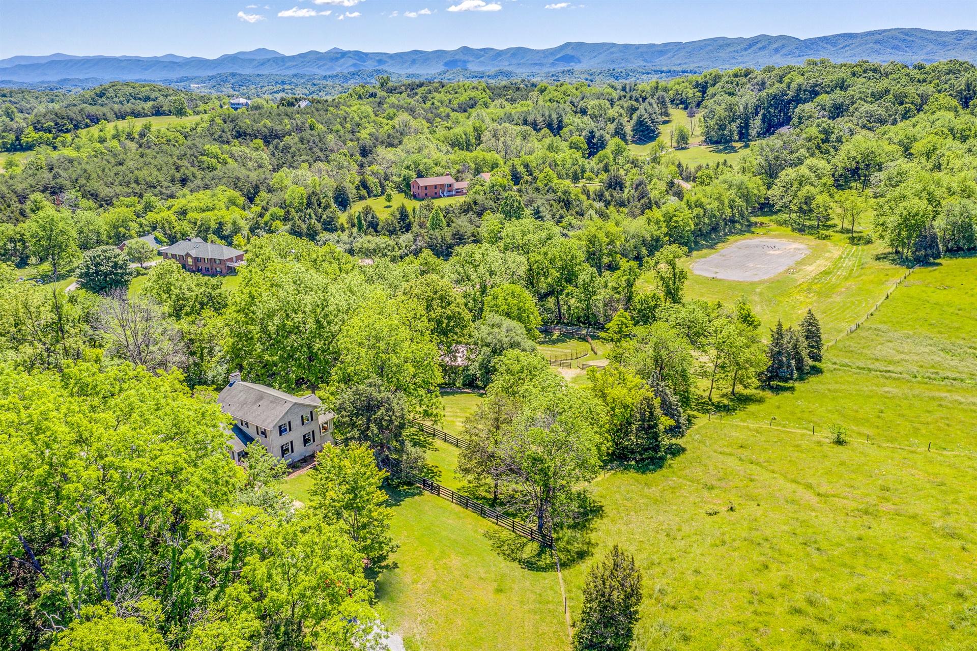 5688 Roanoke Road Troutville, VA 24175 - Photo 47 of 54 47-5688 Roanoke Road 016
