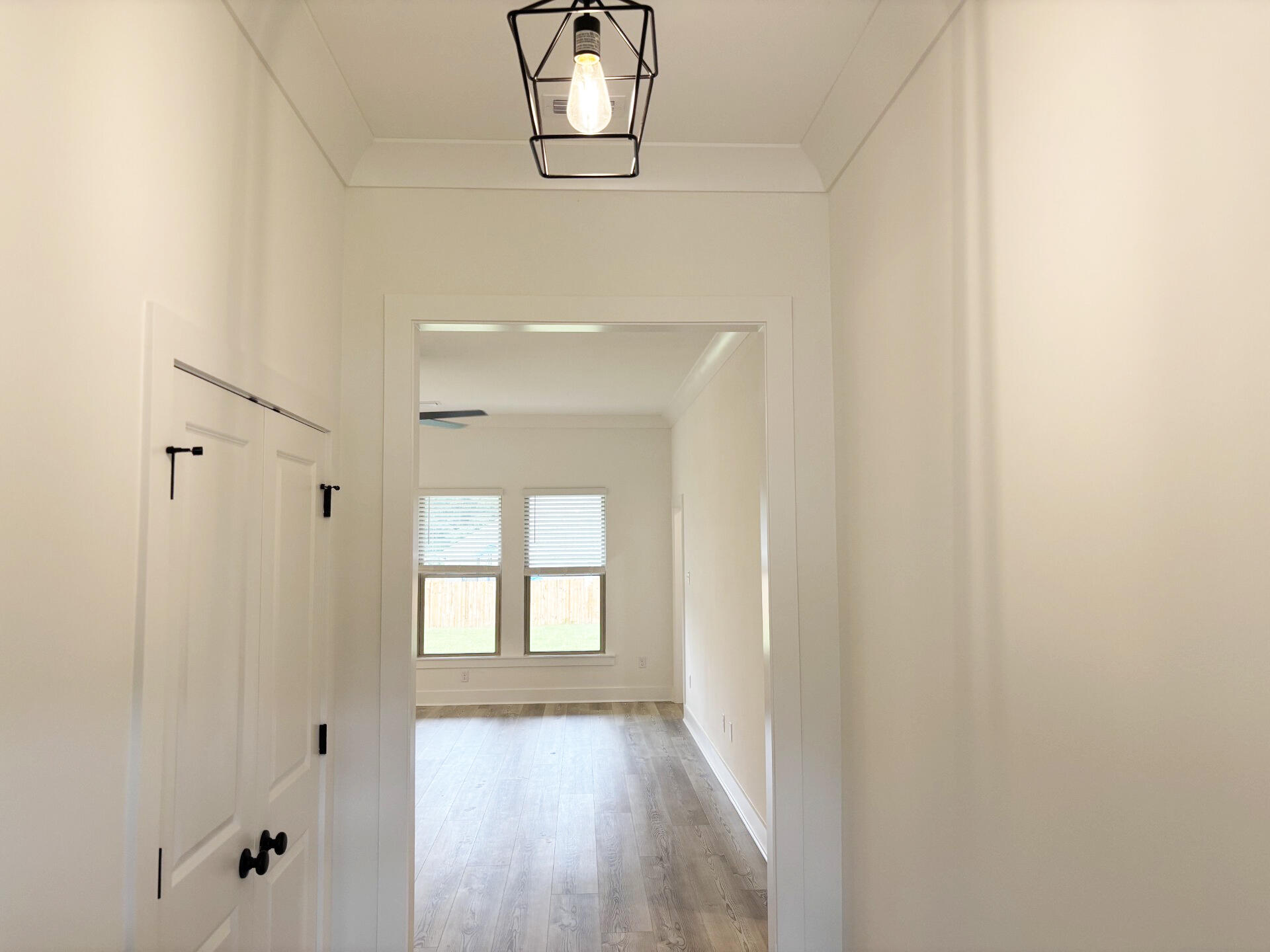 2701 Louis Circle Crestview, FL 32536 - Photo 2 of 25 Foyer copy