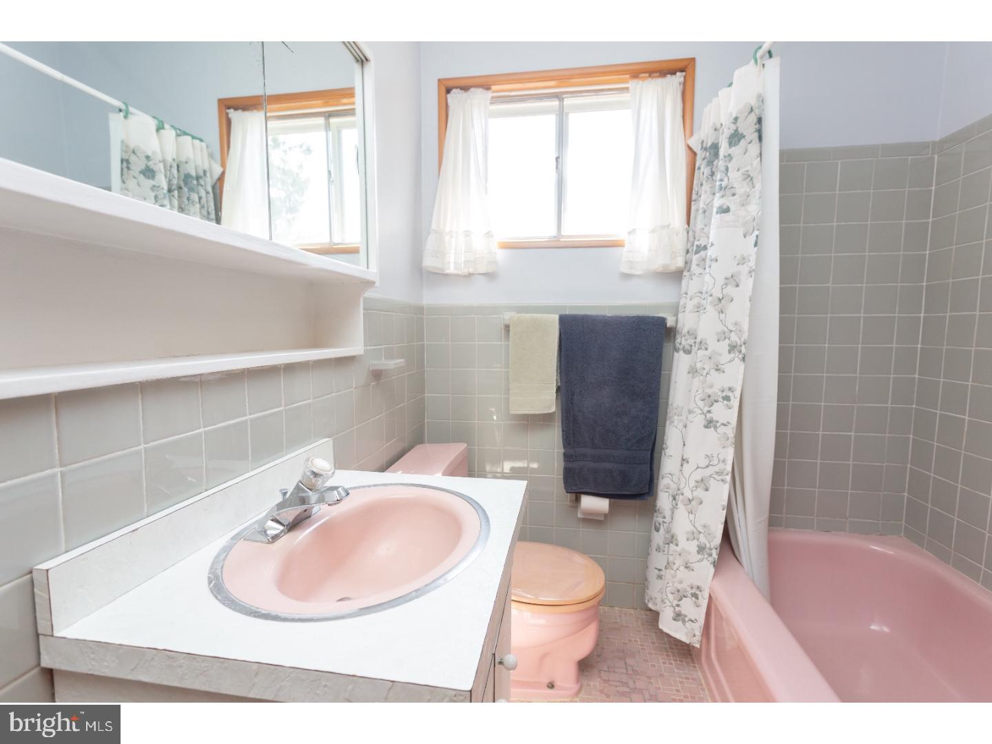 123 Brookhill Road Newtown Square, PA 19073 - Photo 14 of 22 Gallery Image 14