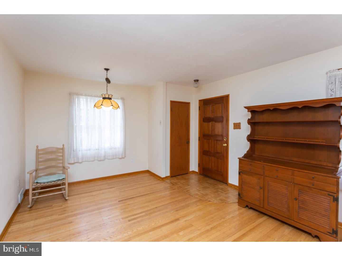 123 Brookhill Road Newtown Square, PA 19073 - Photo 4 of 22 Gallery Image 4