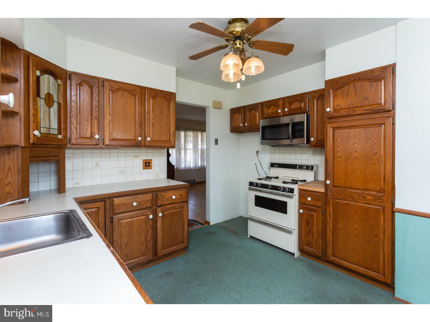 123 Brookhill Road Newtown Square, PA 19073 - Photo 8 of 22 Gallery Image 8