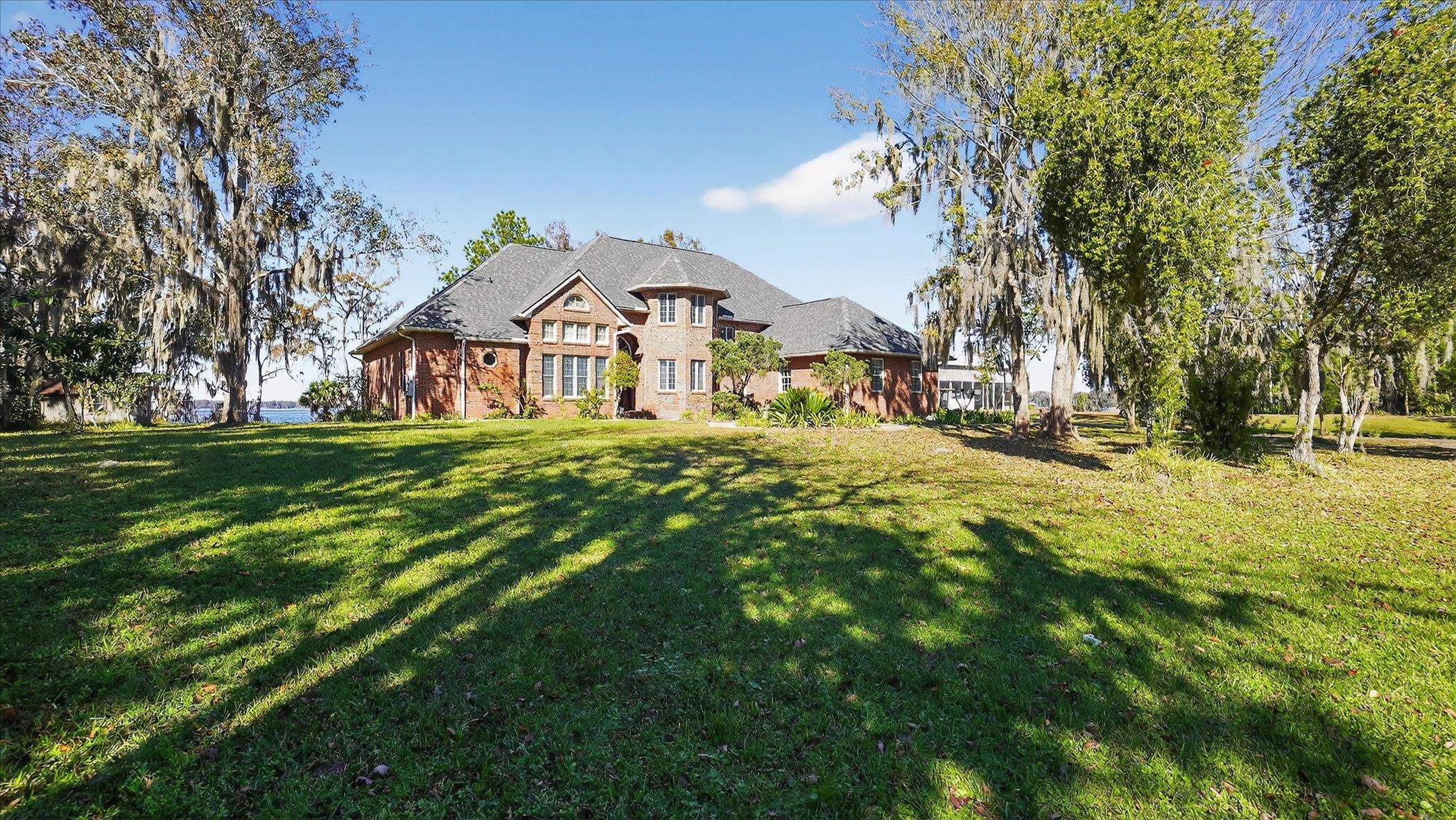 453 Federal Point Road East Palatka, FL 32131 - Photo 2 of 68 Gallery Image 2