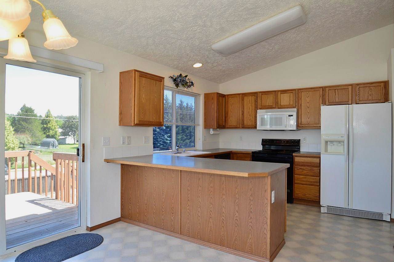 1203 South Century Road Spokane Valley, WA 99037 - Photo 6 of 20