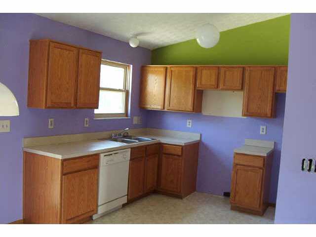 2332 Edmonton Road Columbus, OH 43229 - Photo 3 of 5 Gallery Image 3