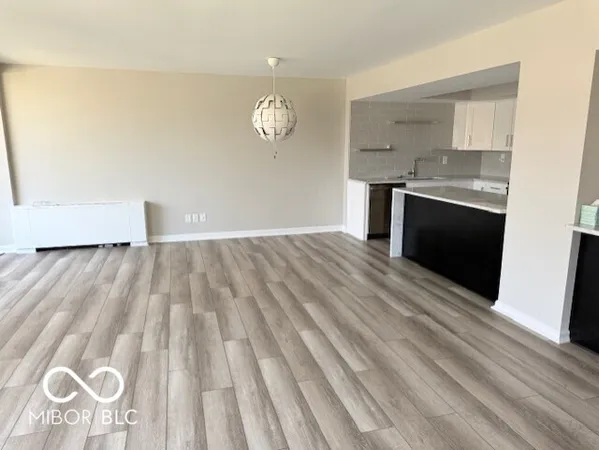$195,000 | 4000 North Meridian Street, Unit 3E, Indianapolis, IN 46208