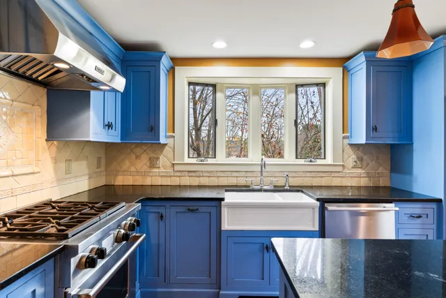 $599,000 | 49 Exeter Road, North Hampton, NH 03862