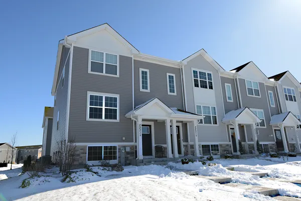 $315,000 | 2231 Sassafras Way, Unit A, Wonder Lake, IL 60097