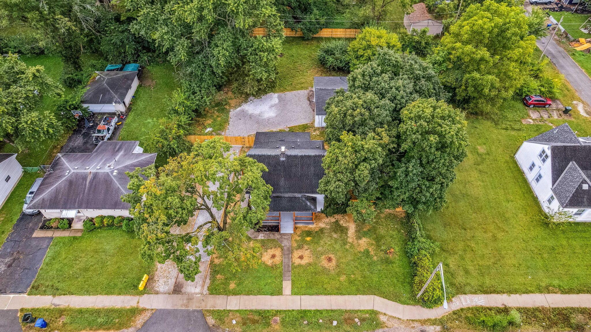 1177 Smith Road Columbus, OH 43207 - Photo 39 of 44 6-web-or-mls-1177-smith-rd