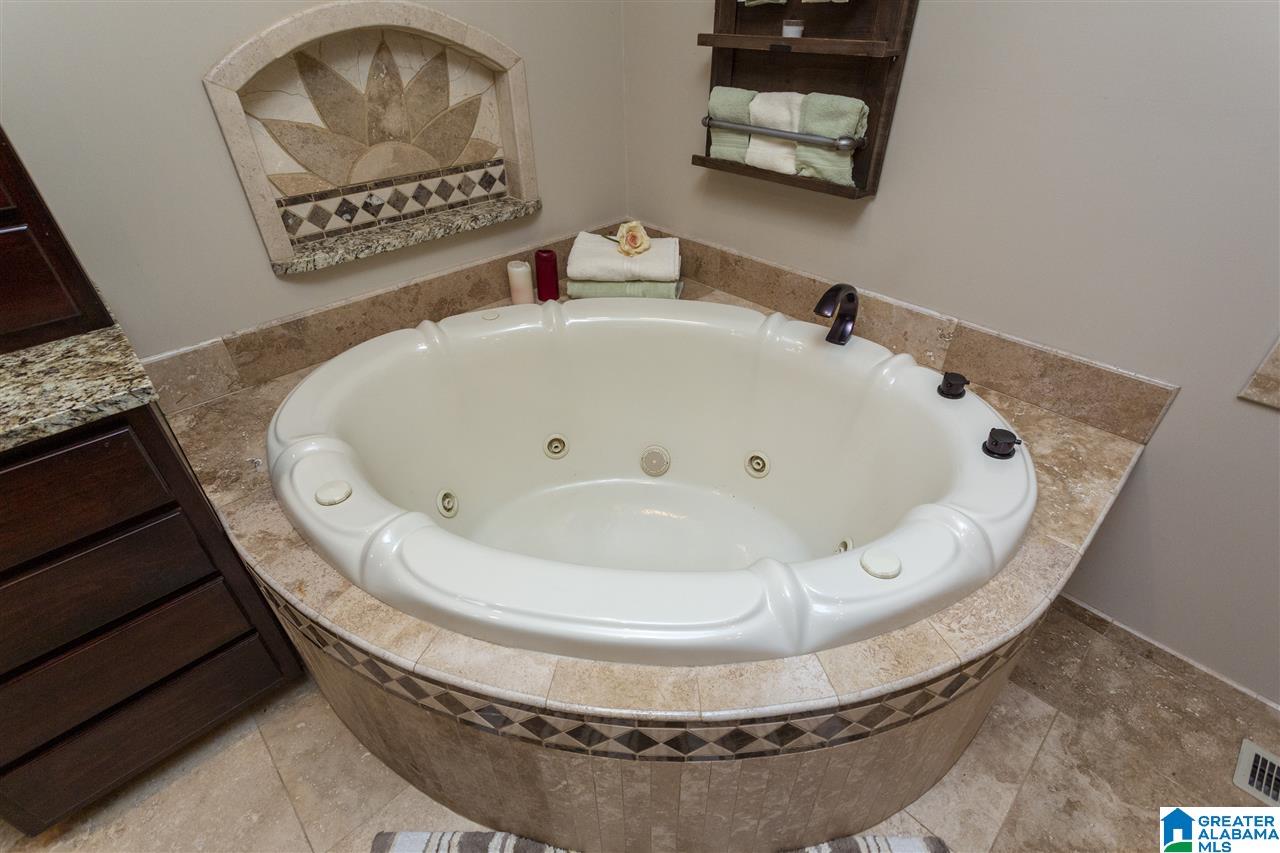 3326 Treehaven Circle Adamsville, AL 35005 - Photo 24 of 48