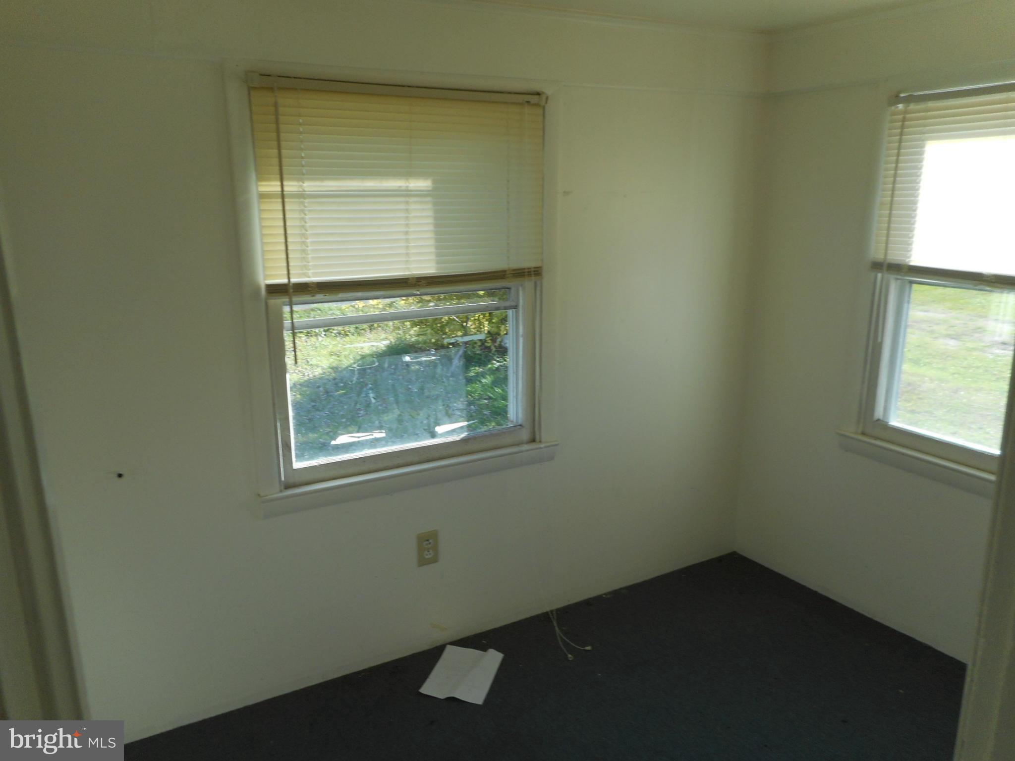 801 Bayly Road Cambridge, MD 21613 - Photo 3 of 13 Interior (General)