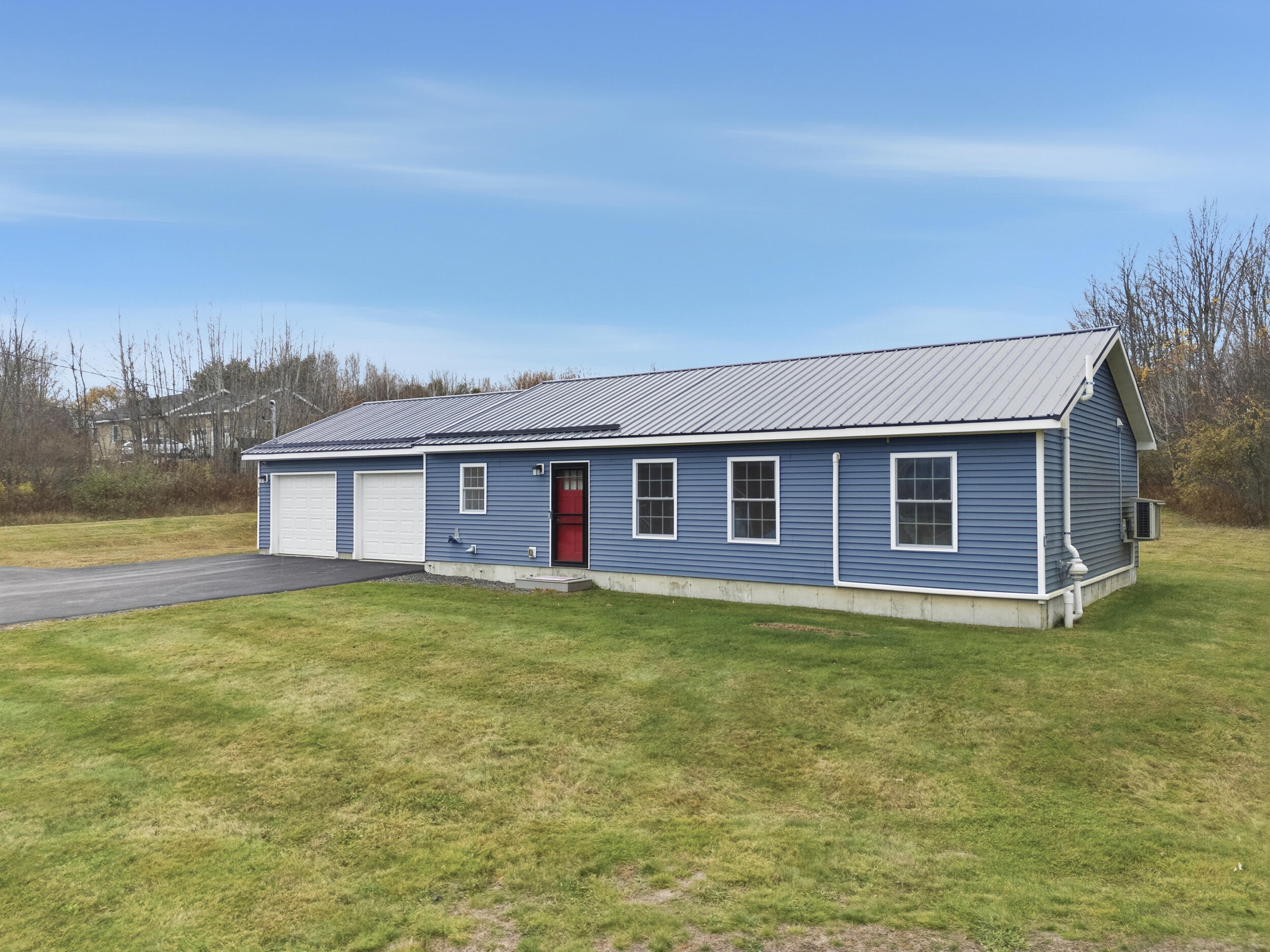 16 Godrics Hollow Sidney, ME 04330 - Photo 2 of 38 4_16godrics-5