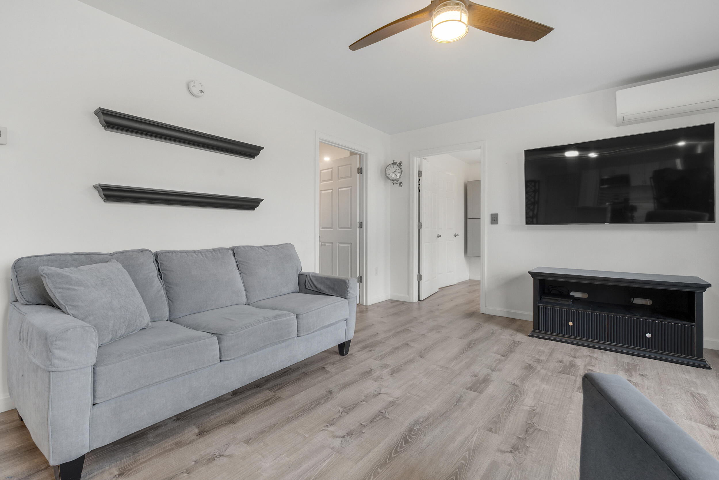 16 Godrics Hollow Sidney, ME 04330 - Photo 10 of 38 15_16godrics-25